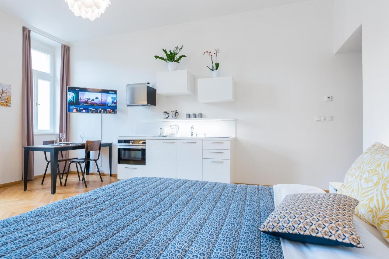 Beautiful Mala Strana Studio By Easybnb Praga Zewnętrze zdjęcie