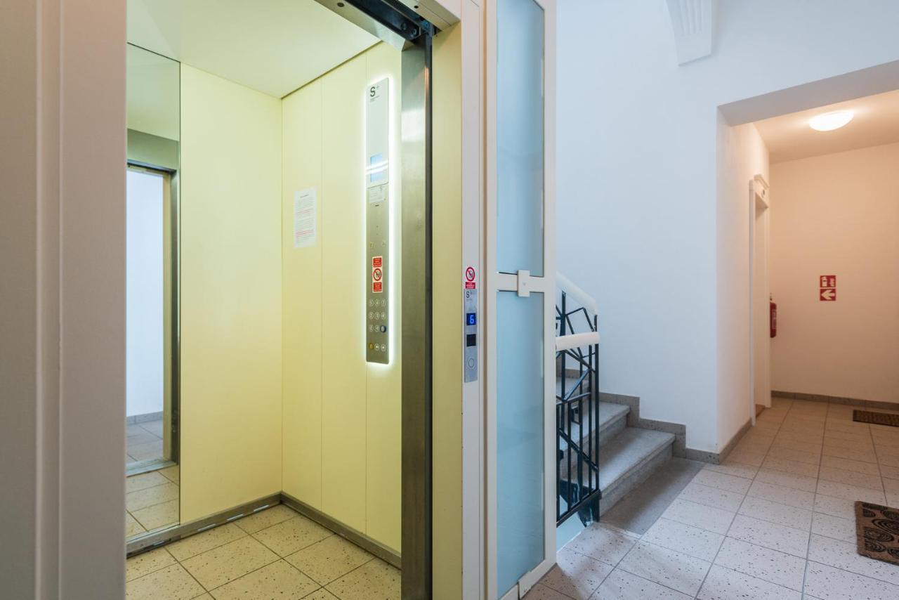 Beautiful Mala Strana Studio By Easybnb Praga Zewnętrze zdjęcie